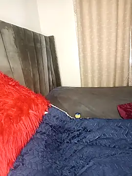 Snapshot of Golden_diver chatting on November 2025 08:14:01 AM Golden diver online show from November 2025 08:14:01 AM