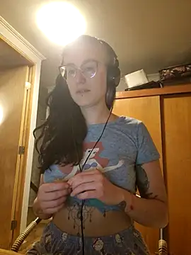 Afrania online show from November 2025 03:54:02 AM