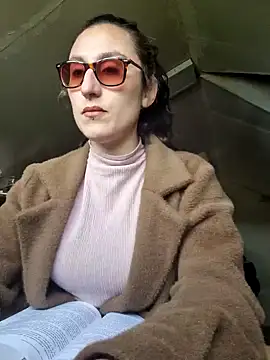 Afrania online show from October 2025 04:39:02 PM