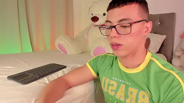 Nicksantoss online show from January 2026 04:33:01 PM