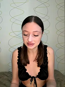 Kimsweet7 online show from October 2025 10:59:01 AM