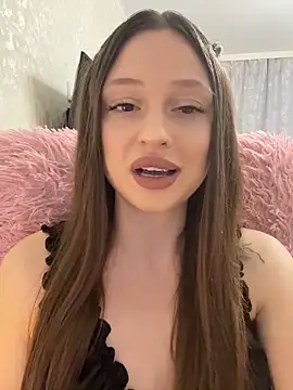 Kimsweet7 online show from April 2026 06:10:02 PM