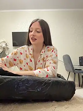 Kimsweet7 online show from April 2026 06:03:01 PM