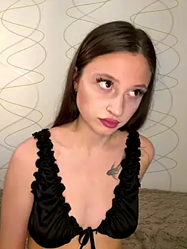 Kimsweet7 online show from October 2025 05:57:02 PM