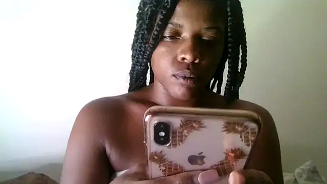 Snapshot of CaramelGoddessxoxo chatting on July 2026 03:52:02 PM CaramelGoddessxoxo online show from July 2026 03:52:02 PM