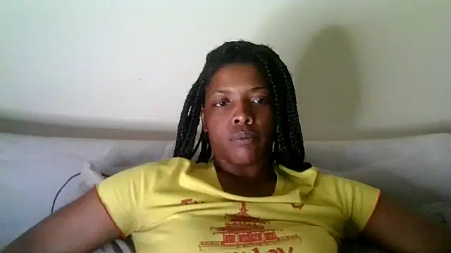 CaramelGoddessxoxo online show from May 2026 05:03:02 AM