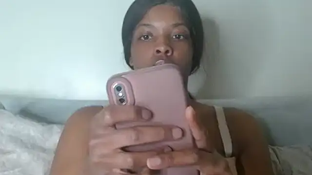 CaramelGoddessxoxo online show from April 2026 05:43:02 PM