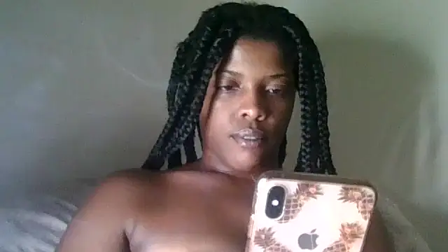 Snapshot of CaramelGoddessxoxo chatting on July 2026 04:19:01 AM CaramelGoddessxoxo online show from July 2026 04:19:01 AM
