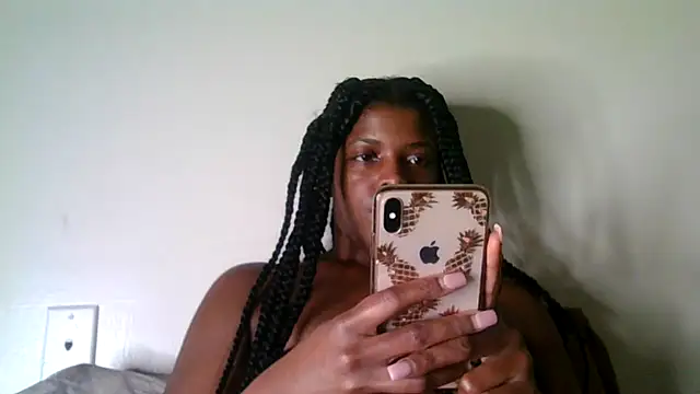 Snapshot of CaramelGoddessxoxo chatting on July 2026 12:24:02 AM CaramelGoddessxoxo online show from July 2026 12:24:02 AM