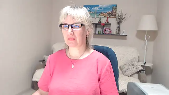 FleurMays online show from April 2026 03:20:01 AM