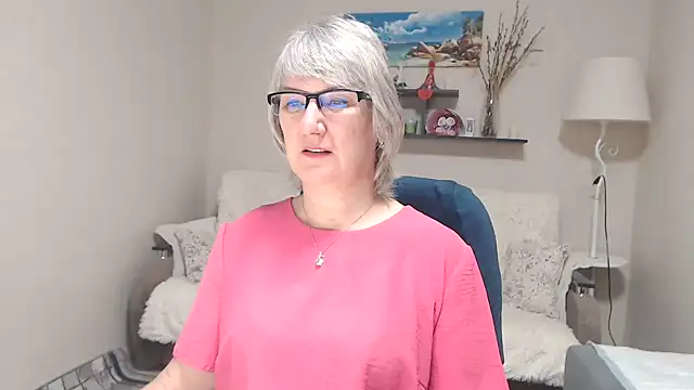 Snapshot of FleurMays chatting on November 2025 03:51:02 AM FleurMays online show from November 2025 03:51:02 AM