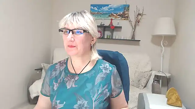 FleurMays online show from March 2025 11:23:01 AM
