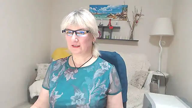 FleurMays online show from March 2025 11:54:01 AM