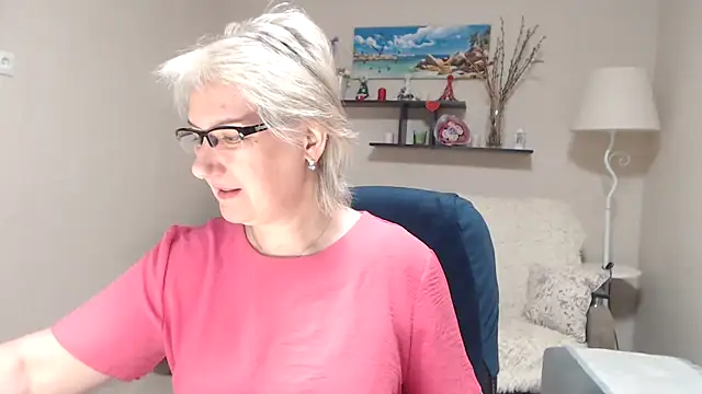 FleurMays online show from February 2026 05:52:01 AM