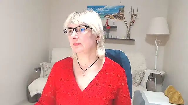 FleurMays online show from March 2025 01:51:01 PM