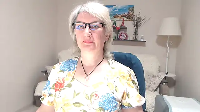 FleurMays online show from May 2026 05:21:02 AM