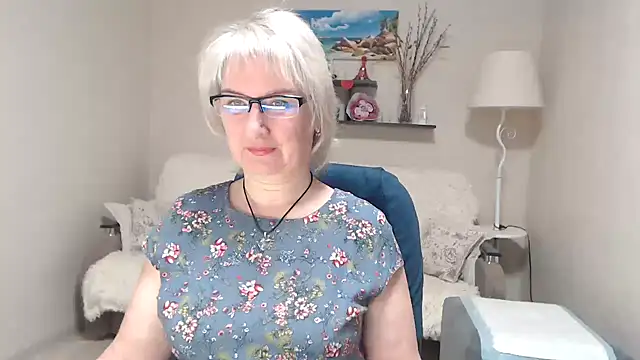 FleurMays online show from March 2026 04:28:01 AM