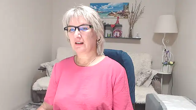 FleurMays online show from September 2025 04:07:01 AM