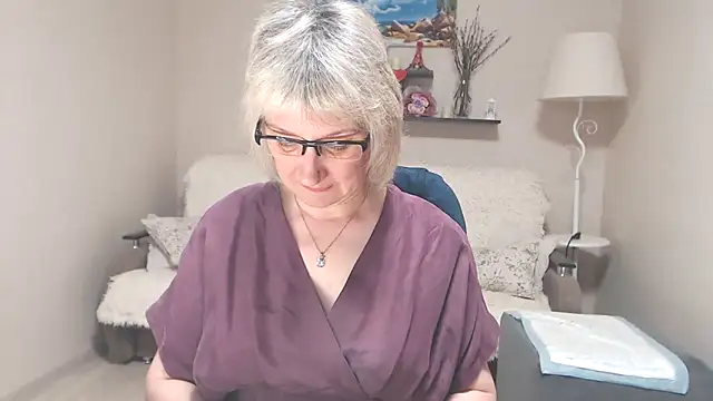 FleurMays online show from May 2026 04:29:01 AM