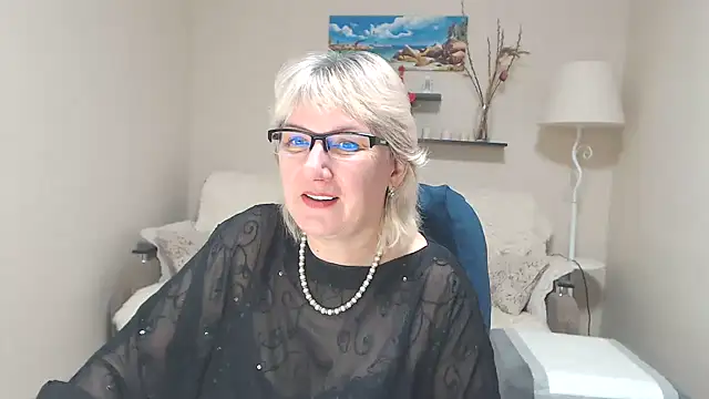 FleurMays online show from February 2025 07:34:02 AM