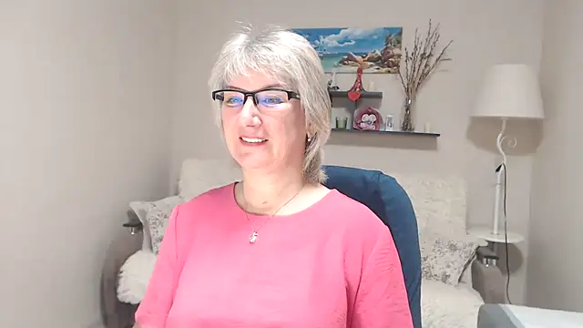 Snapshot of FleurMays chatting on November 2025 05:12:02 AM FleurMays online show from November 2025 05:12:02 AM