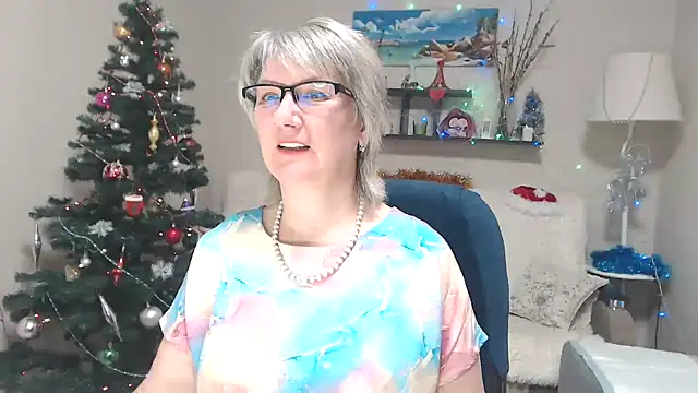 FleurMays online show from December 2025 05:32:02 AM