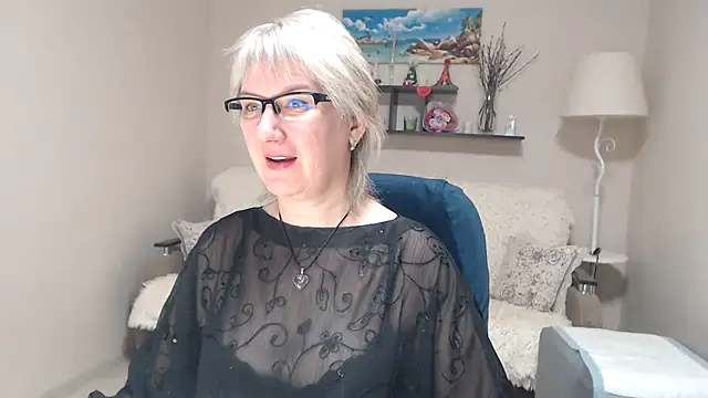 FleurMays online show from April 2026 03:44:02 AM