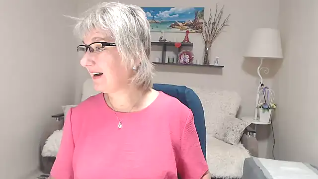 FleurMays online show from October 2025 05:22:01 AM