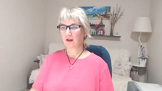 FleurMays online show from October 2025 05:08:02 AM