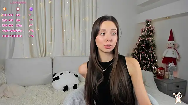 Snapshot of Goldy_Grace_ chatting on December 2025 11:58:02 AM Goldy Grace online show from December 2025 11:58:02 AM