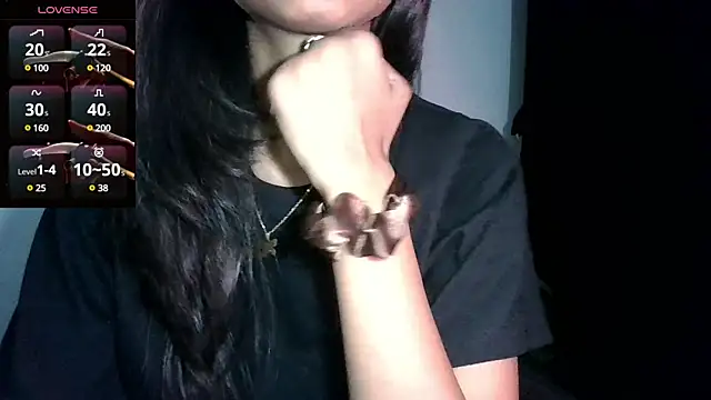 Snapshot of glowybekwa chatting on March 2025 07:07:02 PM glowybekwa online show from March 2025 07:07:02 PM