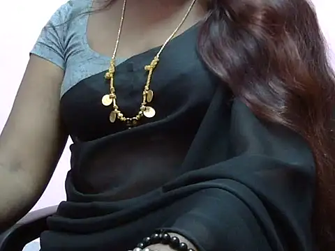 Hot akshara online show from November 2025 04:06:02 PM