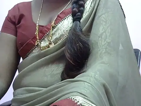 Hot akshara online show from November 2025 05:02:01 PM