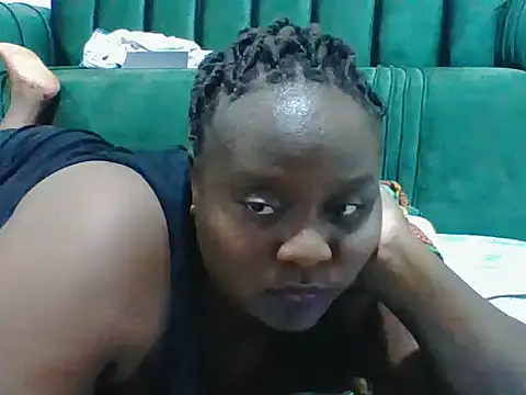 Hotwife8 online show from April 2026 08:00:02 PM
