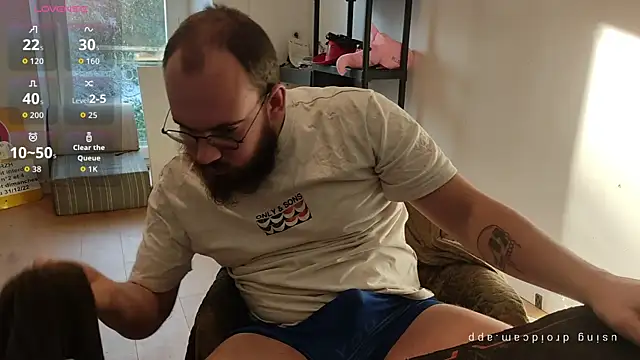 Snapshot of azagoul222 chatting on January 2026 01:15:02 PM azagoul222 online show from January 2026 01:15:02 PM