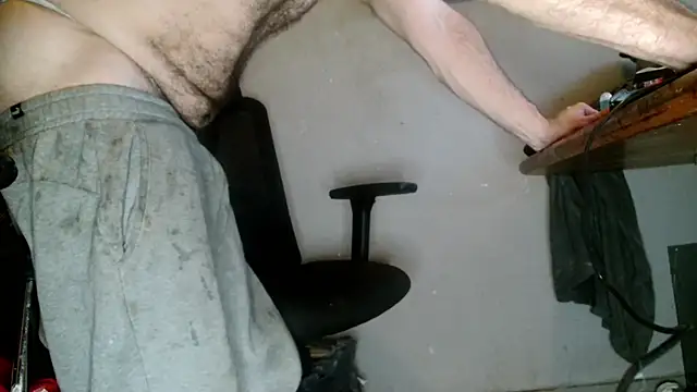 Snapshot of Gigadickman chatting on January 2025 02:42:01 PM Gigadickman online show from January 2025 02:42:01 PM