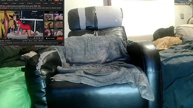 Snapshot of Gigadickman chatting on March 2025 11:28:01 PM Gigadickman online show from March 2025 11:28:01 PM