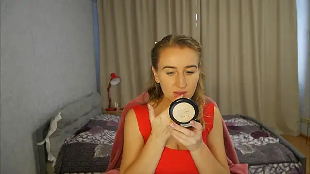 Snapshot of Sophiloren chatting on November 2025 07:47:02 AM Sophiloren online show from November 2025 07:47:02 AM