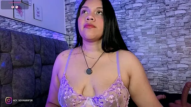 Snapshot of mariferprivxx chatting on May 2026 04:23:01 AM mariferprivxx online show from May 2026 04:23:01 AM