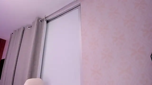 Leah Sweetie online show from October 2025 10:14:01 AM