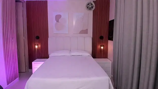 Leah Sweetie online show from November 2025 09:46:01 AM