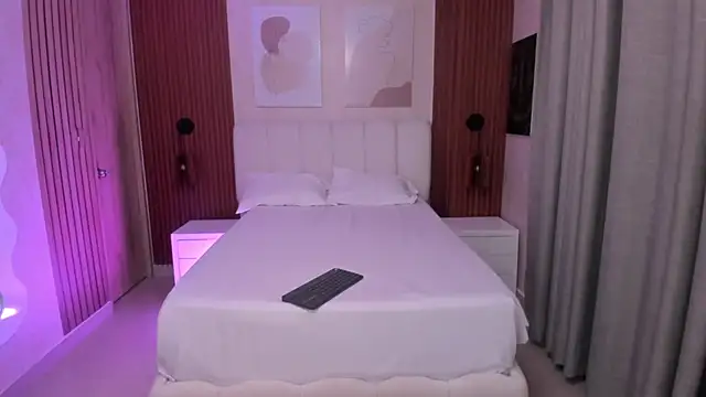 Leah Sweetie online show from October 2025 10:14:02 AM