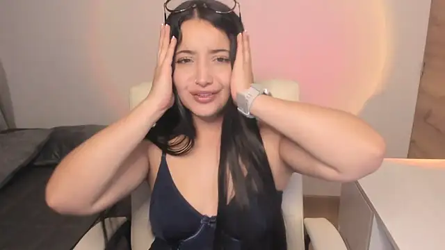 Snapshot of Ali_itcaduu chatting on December 2025 01:49:02 AM Ali itcaduu online show from December 2025 01:49:02 AM