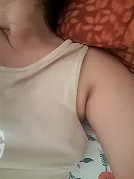 Snapshot of MakeMeCumAhh chatting on October 2025 11:45:02 AM MakeMeCumAhh online show from October 2025 11:45:02 AM