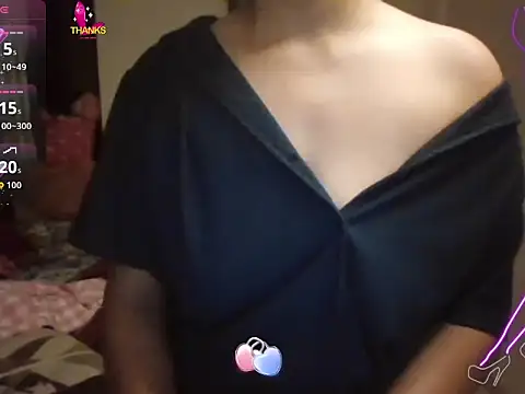 Snapshot of MakeMeCumAhh chatting on February 2026 10:41:01 PM MakeMeCumAhh online show from February 2026 10:41:01 PM