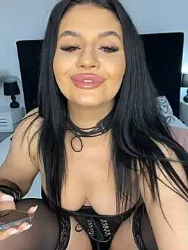 Snapshot of Nefera_De_Nile chatting on March 2025 12:44:01 PM Nefera De Nile online show from March 2025 12:44:01 PM