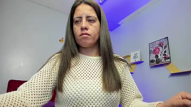 kathina giraldo online show from November 2025 06:40:02 PM