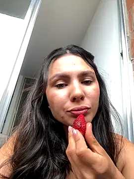SofiaG  online show from September 2025 04:43:02 PM