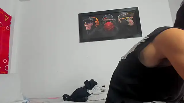 OliverBennet online show from October 2025 10:32:01 PM