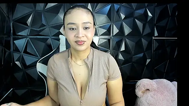 HelueHorny13 online show from January 2026 04:24:02 PM